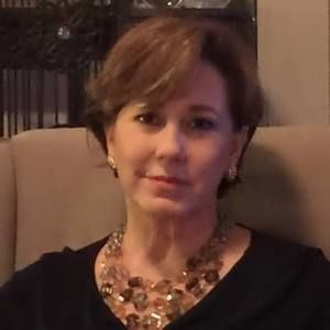 Meet your Posher, Julie